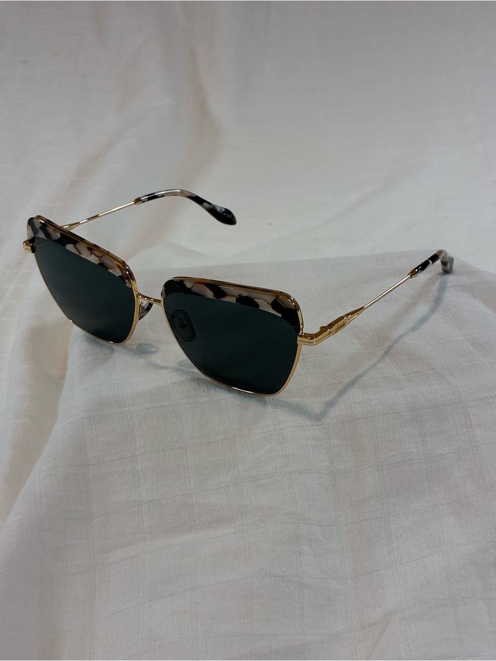 Sonix Highland Gold Metal Sunglasses with Tortoiseshell Brow — Grey Lenses